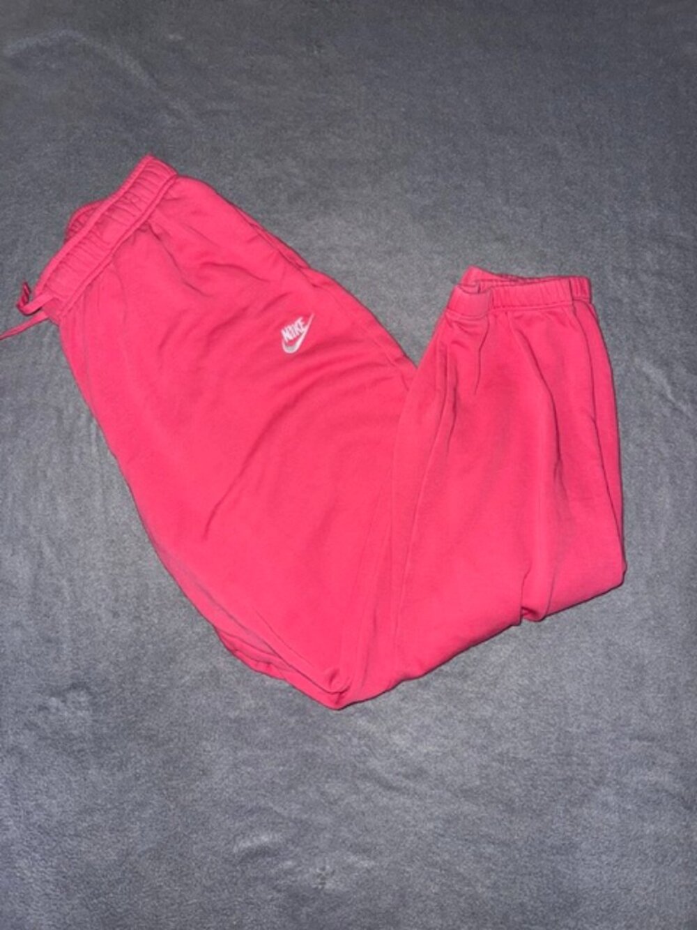 Nike Women's Sportswear Club Fleece Mid-Rise Oversized Sweatpants Large